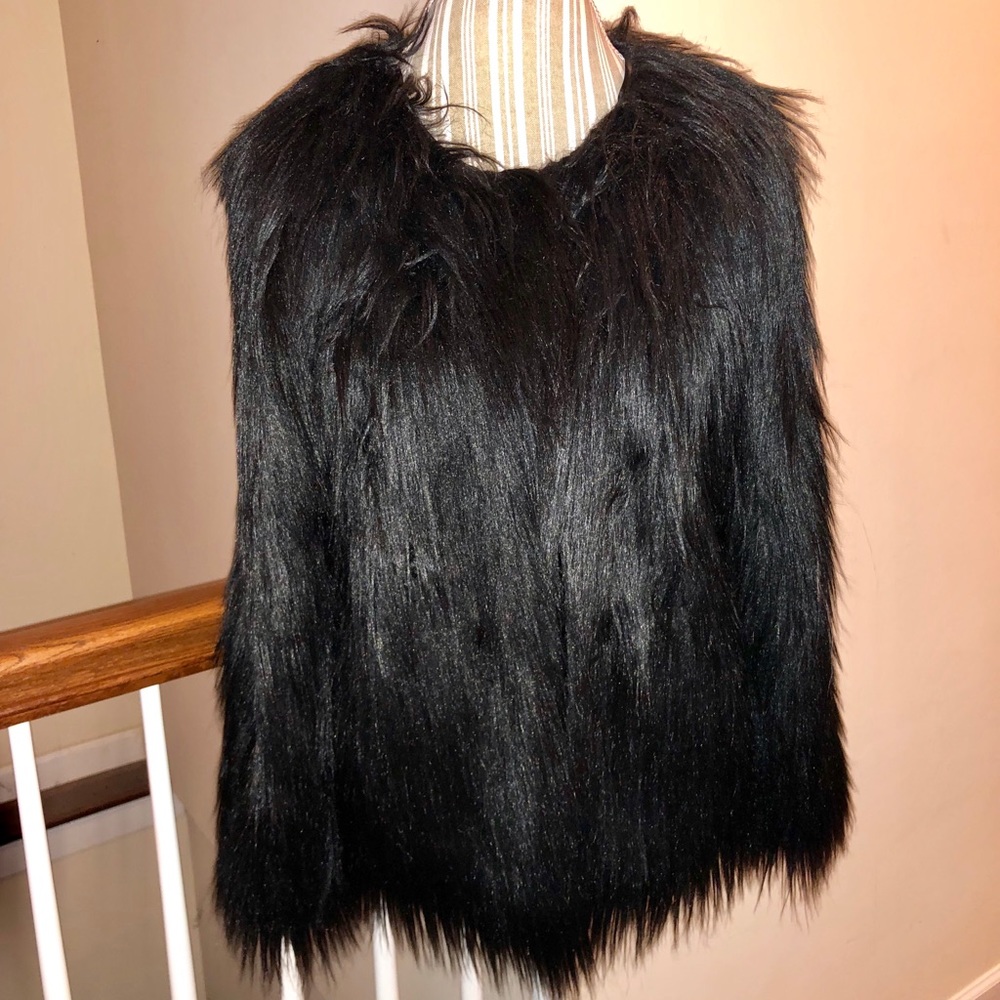 Black fur ostrich feather coat